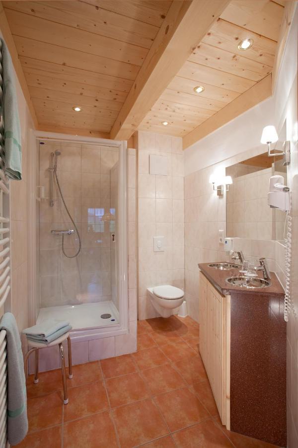 Holiday Apartements By Hotel Gruener Baum Feldberg Feldberg  Extérieur photo